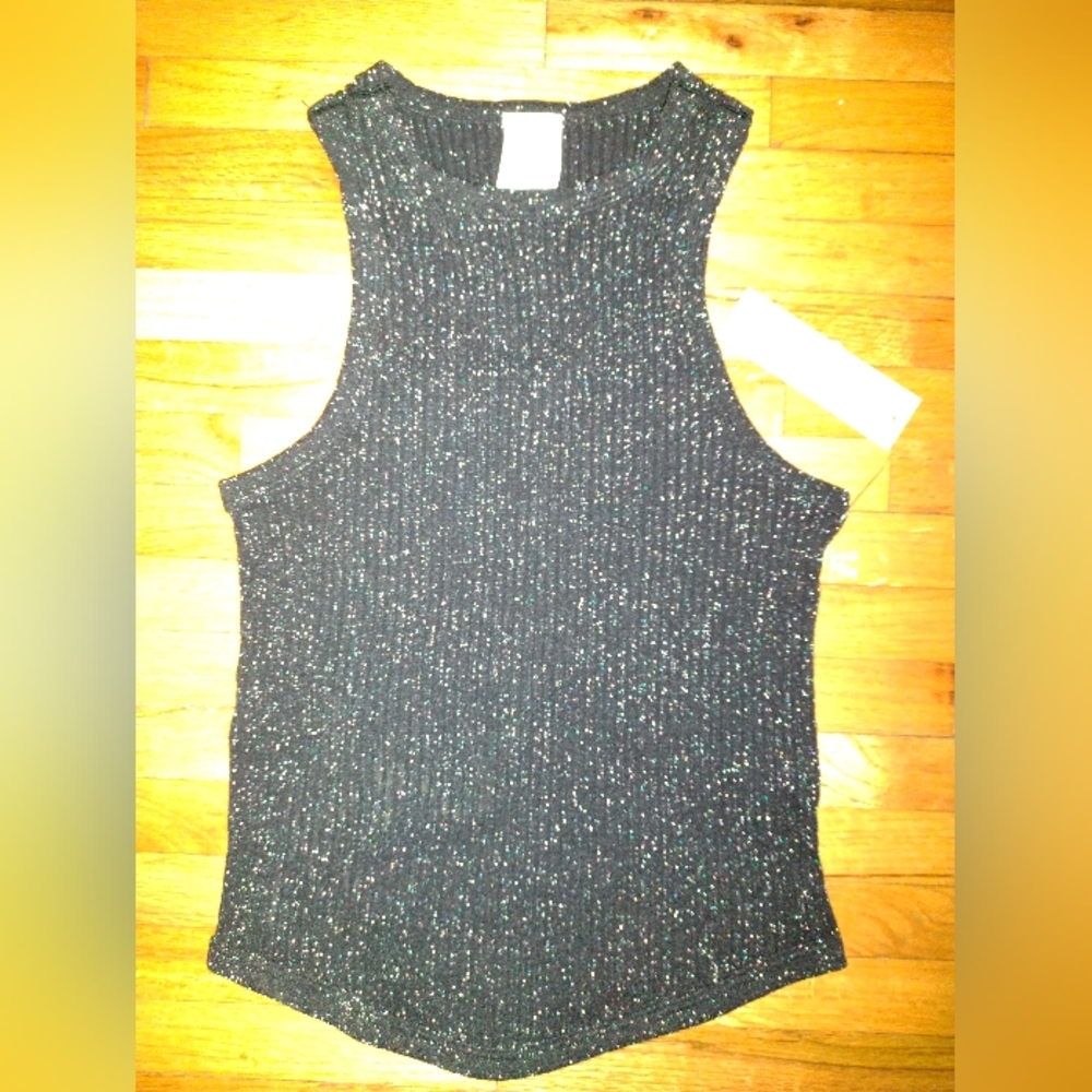 Black Sleeveless Top
